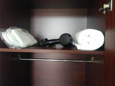 Queens Airport Residence