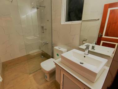 Srimadis Villa near Airport - Negombo