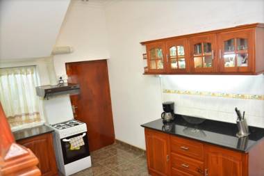 Yolanda Villa Negombo