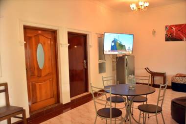 Yolanda Villa Negombo