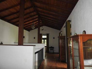 Villa by the Lake Bolgoda Moratuwa-Colombo