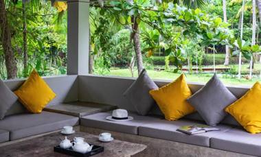 Siri Wedamadura Villa by Colonial Villas in Sri Lanka