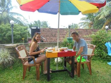 Sun Bird Eco Guest Mirissa