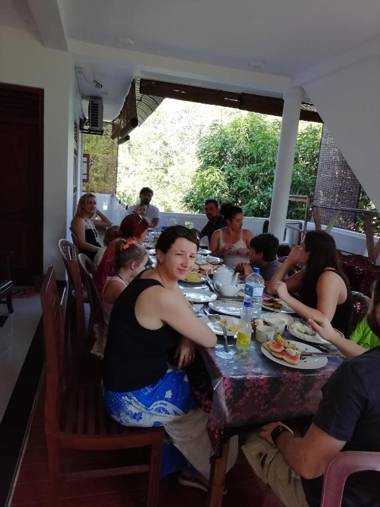 Sunnyplace Guest Mirissa