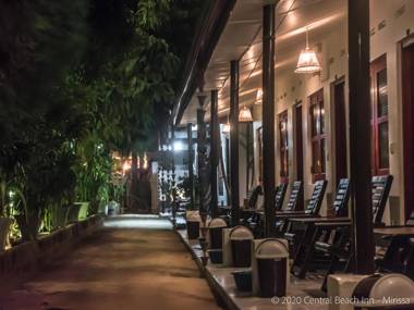 Central Beach Inn