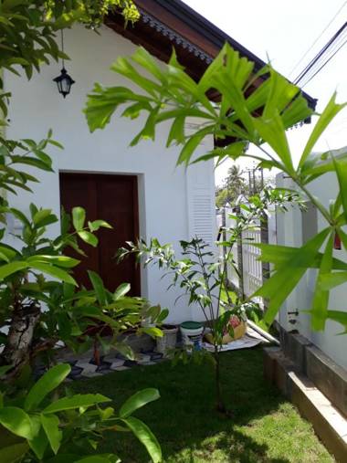 Best Inn Villa Mirissa