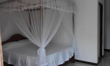 Coco One Holiday Inn