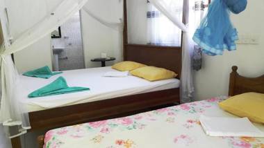 New Chili Lodge Mirissa