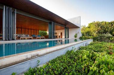 Villa Vista by The Serendipity Collection