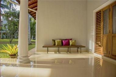 Coco Villa Peach Tree