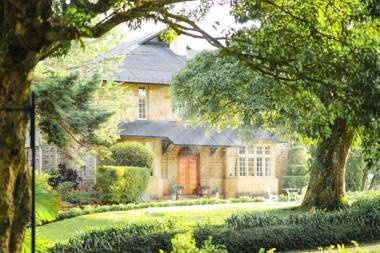 Taylor's Hill Boutique Hotel