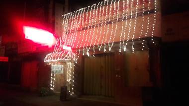 Charlton Kandy City Rest