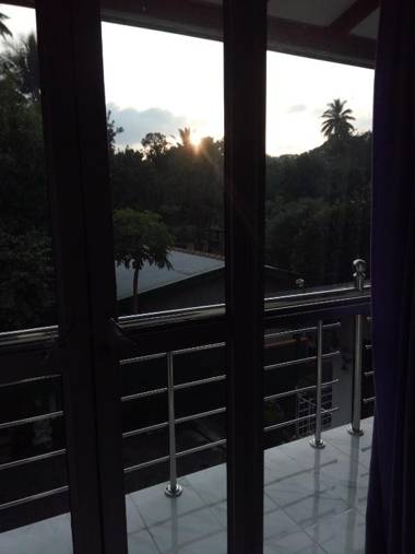 Evening Star Guest Inn