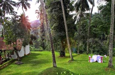 Athulya Villas Kandy