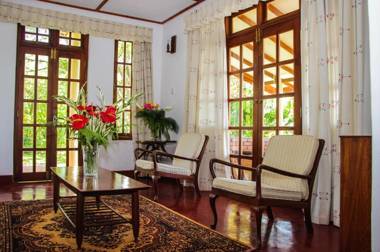 Hatale Mini World's End Bungalow