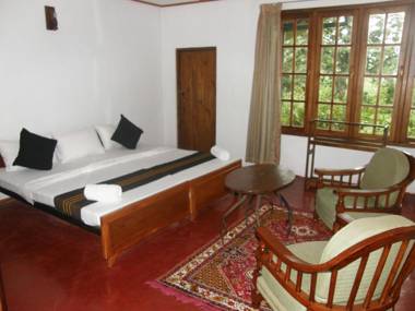 Hatale Mini World's End Bungalow