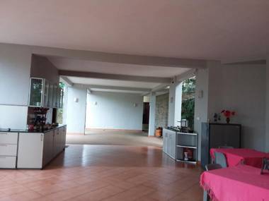 Alpha Homes - Mountain Views