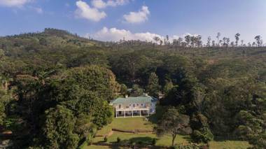 Chatsworth by Edwards Collection