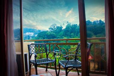 HOTEL LAKEFIELD "Excellence"