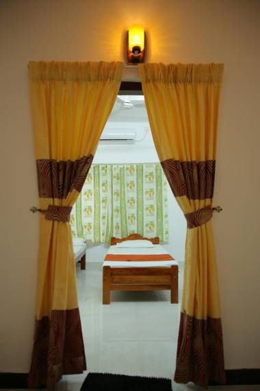 St Anne's Hotel & Restaurant