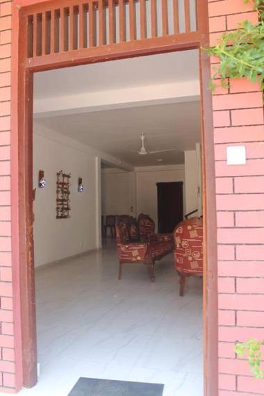 Tony's Garden House inn