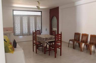 Tony's Garden House inn