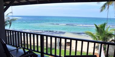 This is your private beach apartment with an amazing view in Hikkaduwa