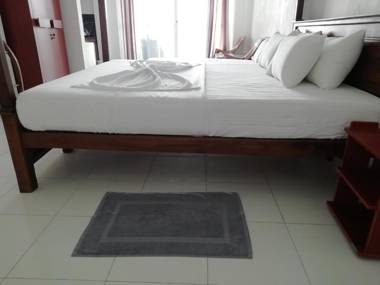 Shanthi Guest & beach villa