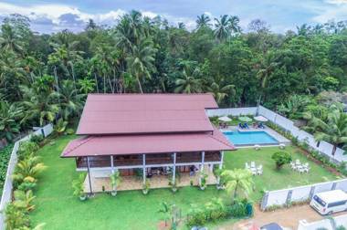 Super Spacious Amazing Private Holiday Villa 10 min to Hikkaduwa Beach