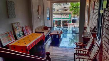 Laksharee Guest House