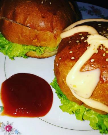 Ramble Villa - field view