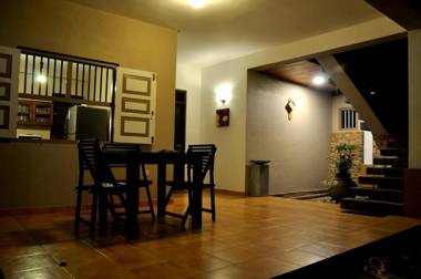 Sithu Villa Hikkaduwa