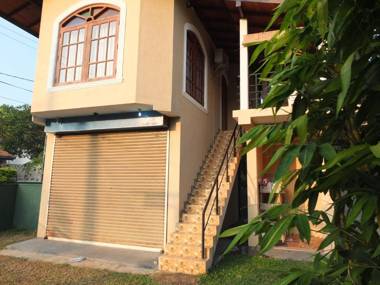 Hikka Studio Apartment