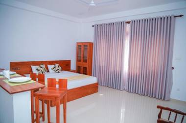 Villa Sea Breeze Hikkaduwa