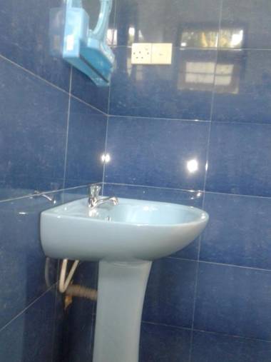 Rivi Sanda Villa & Apartment Hikkaduwa