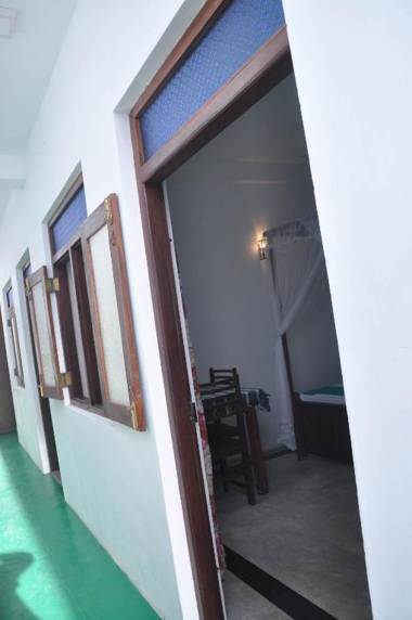 Gem Light Guest House Hikkaduwa