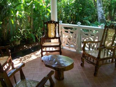 Hikkaduwa Holiday Home
