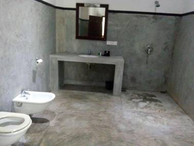 THE Mangrove cave Hotel