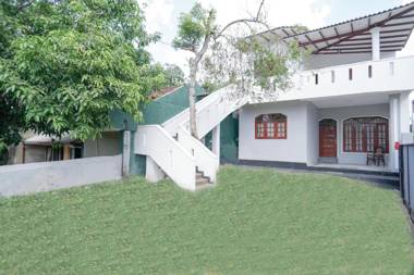 StayAtRichmondHill - Free Air Conditioning WIFI