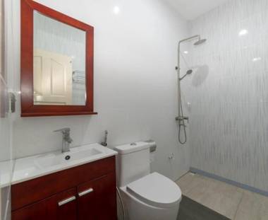 Tunnel Edge Residencies