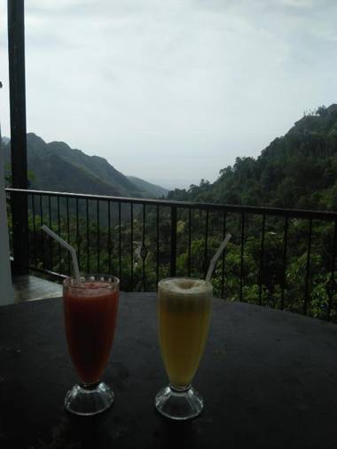 Rawana Fall View Guest House