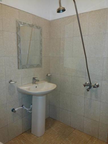 Green Lushy Home Stay