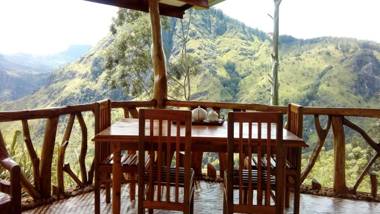 Mountain Range Cottage