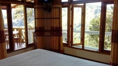 Mountain Range Cottage