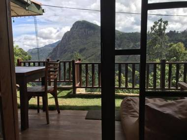 Ella Ridge View Holiday Inn