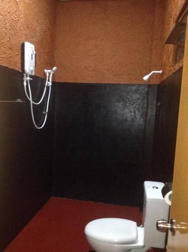 Hotel Hideaway Garage