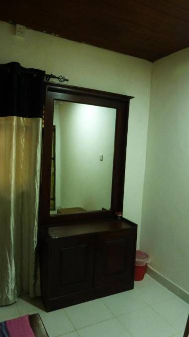 BED & BICYCLE HOSTEL DAMBULLA