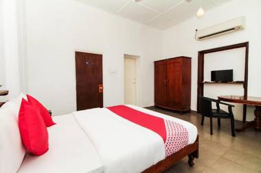 OYO 228 Sea View Hotel