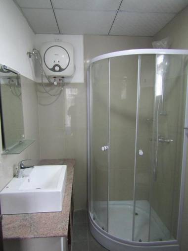 Queens Park Apartments