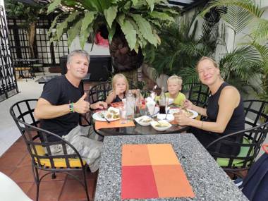 Stay Lost & Found - Colombo